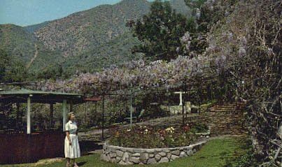 Sierra Madre, kalifornijska razglednica